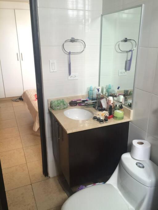Apartment Ph Cosmopolitan Towers Business Trip Flat With 2 Fitting Up To 6 People Panama City